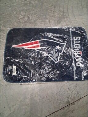 NFL   New England Patriots Shower Rug Mat 20”x29” Navy Football Fan Home Decor